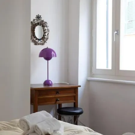 La Dimora Dei Poeti, Terremarine * Lerici